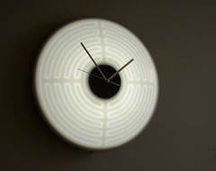 Дизайнерские часы LUNA