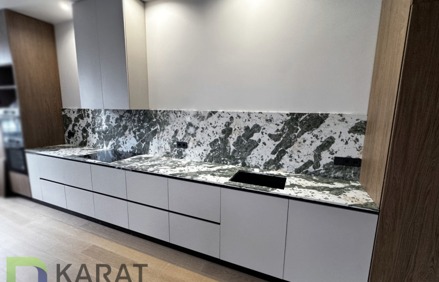 Фото 4. Кухонная столешница и фартук  – акцент в интерьере от производителя «KARAT». Работаем с 2005 г. Своё оборудование. Бесплатный замер. Гарантия!