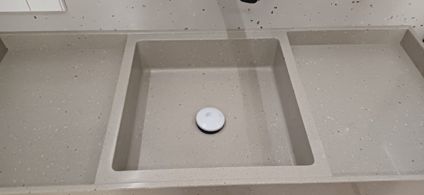 Фото 2. Столешница с интегрированной раковиной из акрилового камня Hi macs Granite G 117 Cappuccino от производителя «KARAT». Работаем с 2005 г. Своё оборудование. Бесплатный замер. Гарантия!