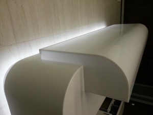 Фото 5. Оригинальная стойка регистрации