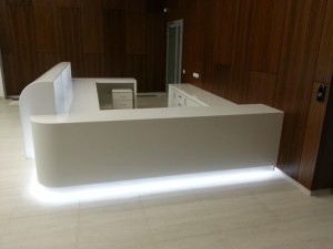 Фото 13. Оригинальная стойка регистрации