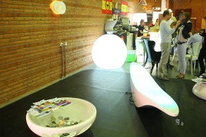 Фото 4. Ладья на календарях Samsung Staron