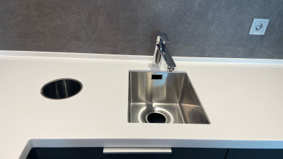 Фото 1. Столешница из акрилового камня Grandex P-104 Pure White от производителя «KARAT». Работаем с 2005 г. Своё оборудование. Бесплатный замер. Гарантия!