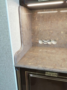 Фото 5. Столешница и стеновая панель из кварцевого агломерата QUANTRA 2430 Artisan Wool от производителя «KARAT». Работаем с 2005 г. Своё оборудование. Бесплатный замер. Гарантия!