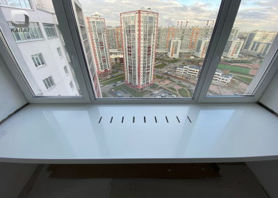 Фото 2. Подоконник переходящий в стол из акрилового камня от производителя «KARAT». Работаем с 2005 г. Своё оборудование. Бесплатный замер. Гарантия!