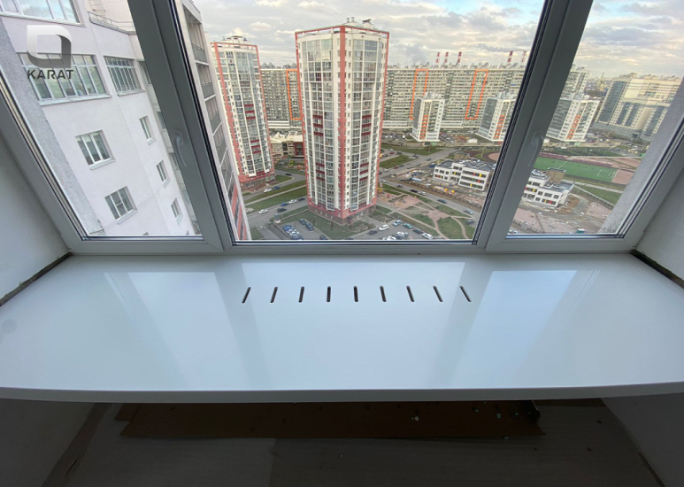 Фото 2. Подоконник переходящий в стол из акрилового камня от производителя «KARAT». Работаем с 2005 г. Своё оборудование. Бесплатный замер. Гарантия!