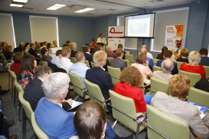 Фото 1. Всероссийский мебельный саммит 2015