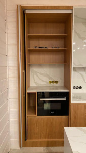 Фото 9. Столешница, стеновые панели, полка и остров из кварцевого агломерата SMARTQUARTZ CALACATTA SUN от производителя «KARAT». Работаем с 2005 г. Своё оборудование. Бесплатный замер. Гарантия!