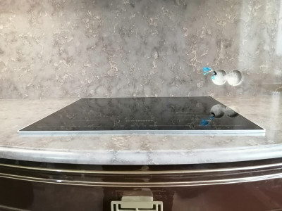 Фото 9. Столешница и стеновая панель из кварцевого агломерата QUANTRA 2430 Artisan Wool от производителя «KARAT». Работаем с 2005 г. Своё оборудование. Бесплатный замер. Гарантия!