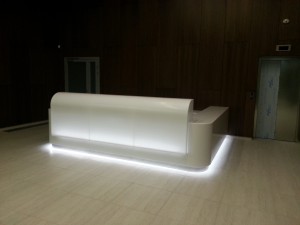 Фото 3. Оригинальная стойка регистрации