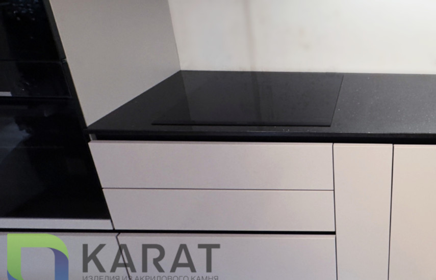 Фото 6. Угловая столешница из чёрного гранита от производителя «KARAT». Работаем с 2005 г. Своё оборудование. Бесплатный замер. Гарантия!